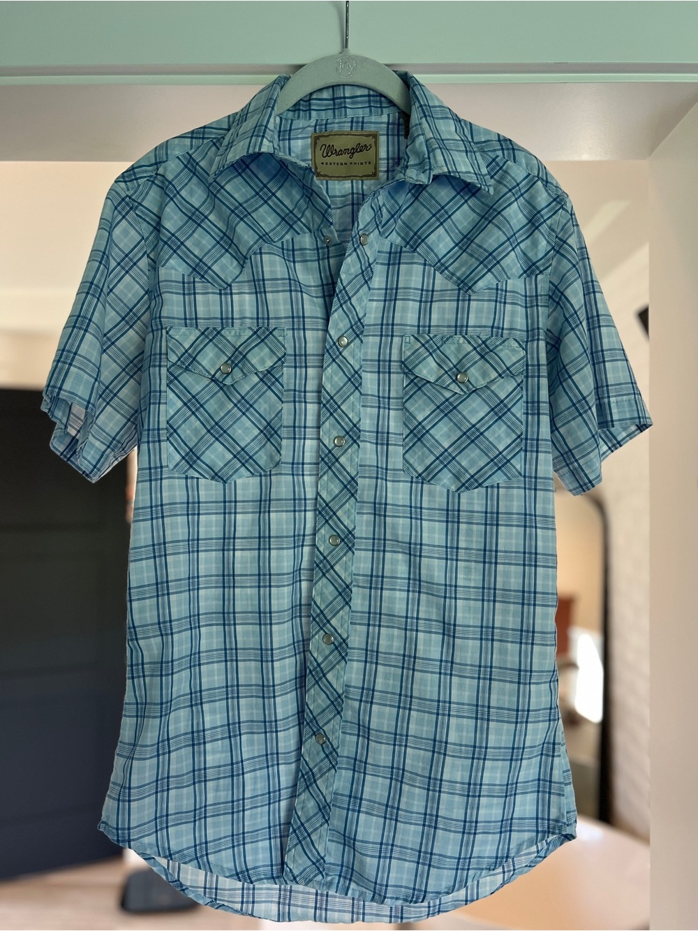 Vintage Wrangler Men’s Blue Plaid Short-Sleeve Pearl Button-Up Western Shirt S